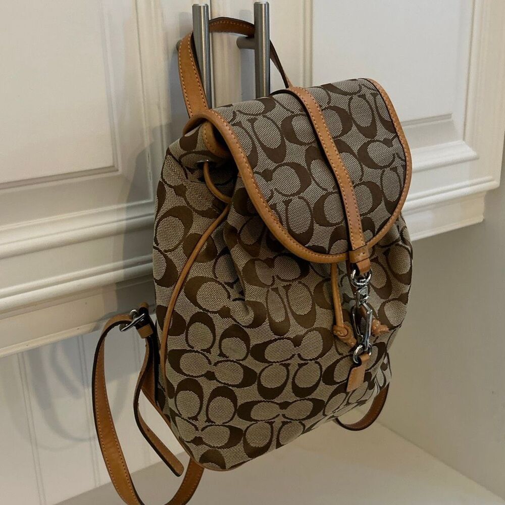 COACH Signature Print Backpack - Picture 3 of 10